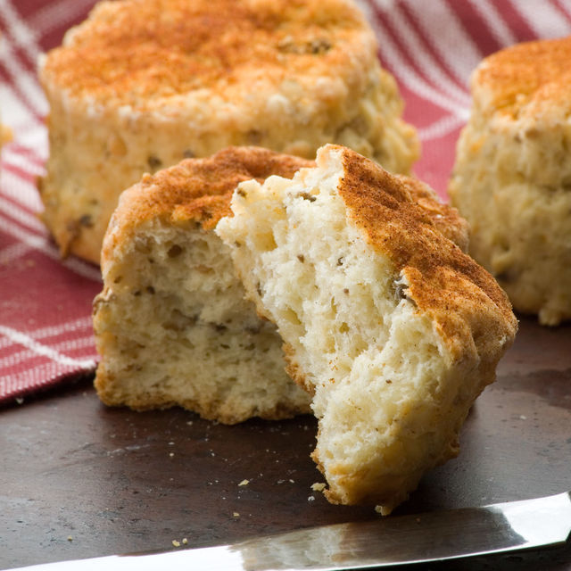 Haggis & Cheese Scones